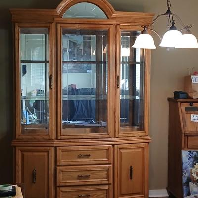 Hamilton Furniture Fairview Collection Oak China Hutch