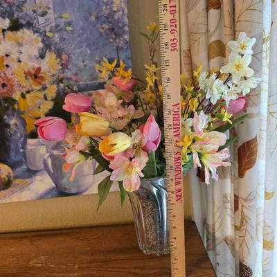 Canvass Floral Wall Art & Faux Flower Arrangement – Spring Decor Pair