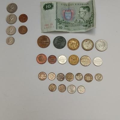 World Coin & Currency Assortment – Sweden, Europe, Canada