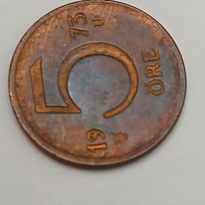 World Coin & Currency Assortment – Sweden, Europe, Canada