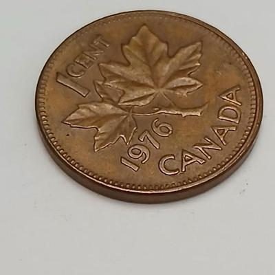 World Coin & Currency Assortment – Sweden, Europe, Canada