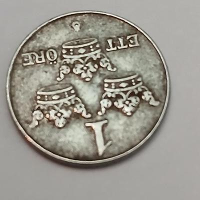 World Coin & Currency Assortment – Sweden, Europe, Canada