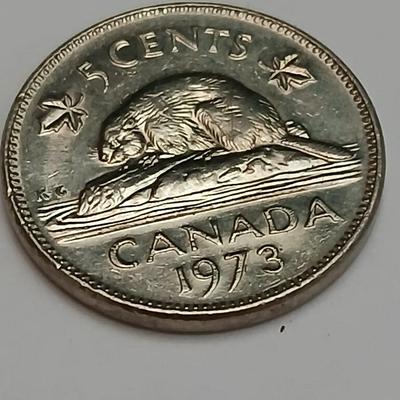 World Coin & Currency Assortment – Sweden, Europe, Canada