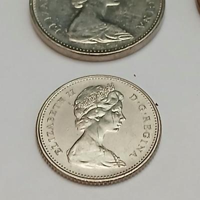 World Coin & Currency Assortment – Sweden, Europe, Canada