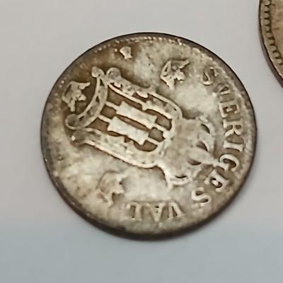 World Coin & Currency Assortment – Sweden, Europe, Canada