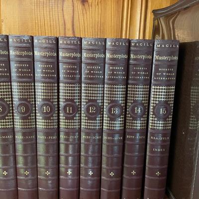 Complete Set of Encyclopedia Britannica 11th Edition, 1910-1911
