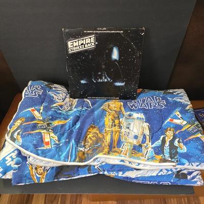 Vintage Star Wars Lot – Empire Strikes Back LP & Sleeping Bag
