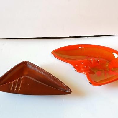 Mid-Century Modern Ceramic Ashtrays – Retro Abstract Pair