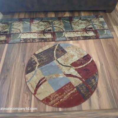 Set of 2 Modern Geometric Area Rugs – Runner & Round