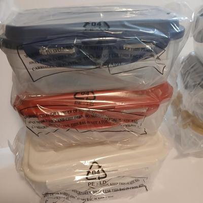 Set of 6 New Lock & Lock Airtight Food Storage Containers – Sealed, BPA-Free