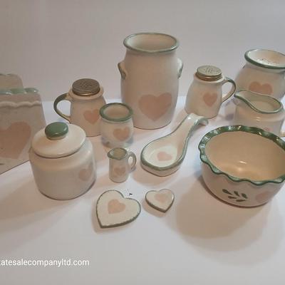 Vintage Country Heart Stoneware Kitchen Accessory Set – 15+ Pieces
