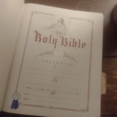 Masonic Red Letter Edition Holy Bible Cyclopedic Indexed