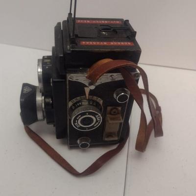 Vintage Yoshica Mat Medium Format Twin Lense Camera with Strap