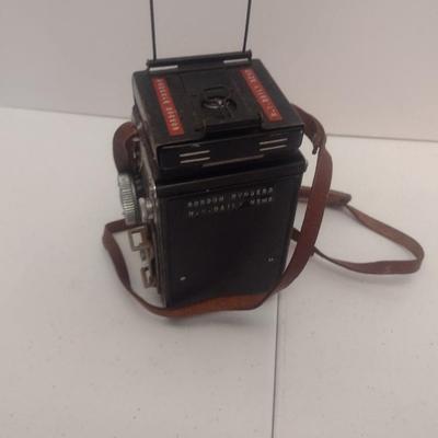 Vintage Yoshica Mat Medium Format Twin Lense Camera with Strap