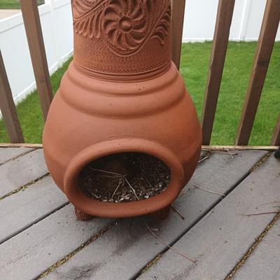 Outdoor Patio Lot – Terracotta Chiminea Planter & Bliss Zero Gravity Recliner
