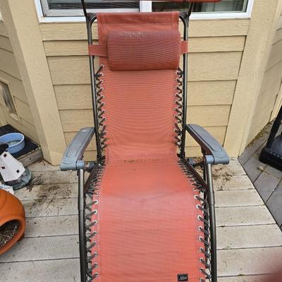 Outdoor Patio Lot – Terracotta Chiminea Planter & Bliss Zero Gravity Recliner