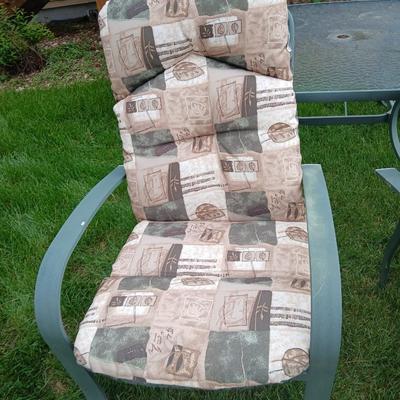 6-Piece Outdoor Patio Set – Glass Top Table & Cushioned Chairs