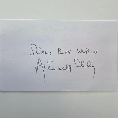 Prima ballerina Antoinette Sibley original signature