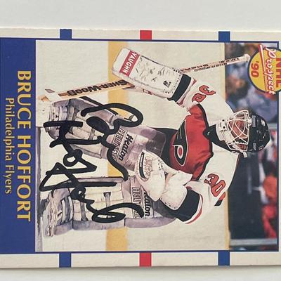 Philadelphia Flyers Bruce Hoffort 1990 Score #413 signed trading card