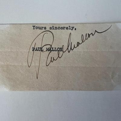 Columnist Paul Mallon original signature