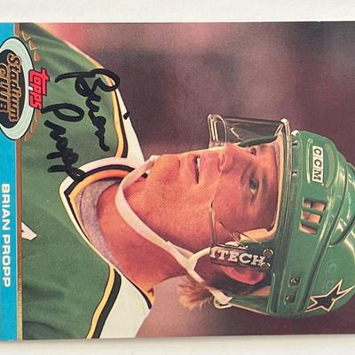Minnesota North Stars Brian Propp 1991 Topps #237 signed trading card
