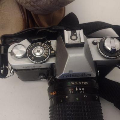 Minolta XD-7 35mm Camera with Carry Bag
