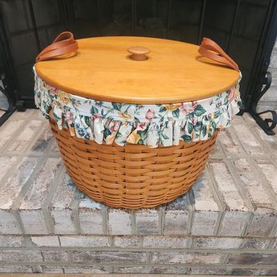 Longaberger Basket 1998 Leather Handle with Liner & Protector 17" dia