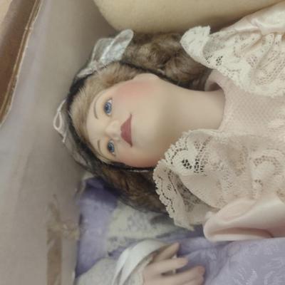 Franklin Heirloom Porcelain Doll Promenade Gibson Girl and Daughter with Box