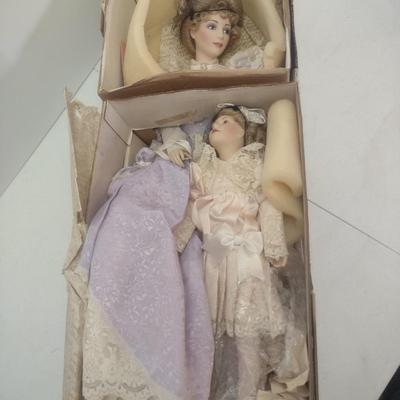 Franklin Heirloom Porcelain Doll Promenade Gibson Girl and Daughter with Box