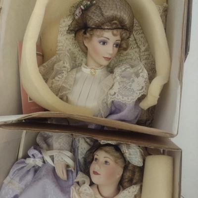 Franklin Heirloom Porcelain Doll Promenade Gibson Girl and Daughter with Box
