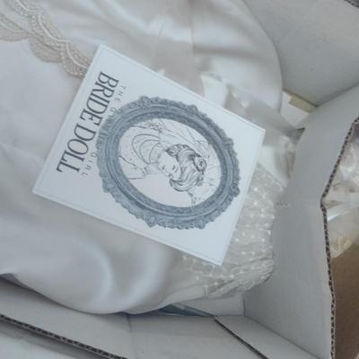 Franklin Heirloom Porcelain Doll Bride Doll with Box