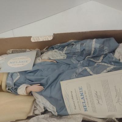 Franklin Heirloom Porcelain Doll Olivia De Havilland Gone with the Wind Melanie Doll with Box