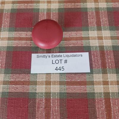 Longaberger Oval Basket w Lid, Plaid Liner , Protector