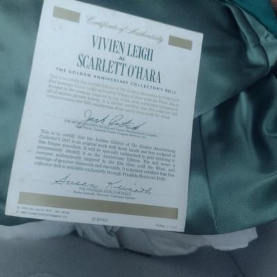 Franklin Heirloom Porcelain Doll Vivian Leigh Gone with the Wind Scarlett Green Dress Doll with Box