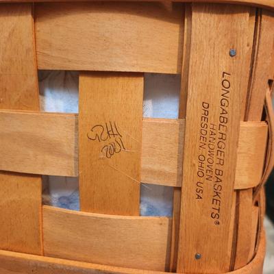 3 Longaberger Baskets 2001 2002 2 with Liners and Protectors, 1 basket w Lid & Tray