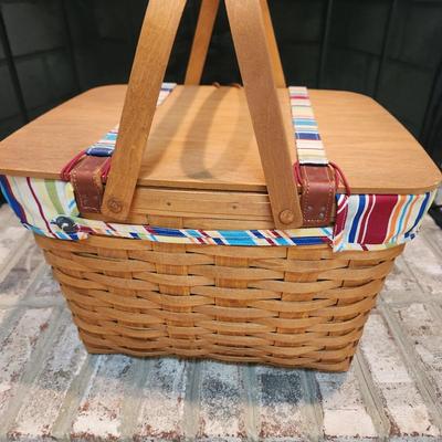 Longaberger Basket Picnic with Liner Protector Tray 2005