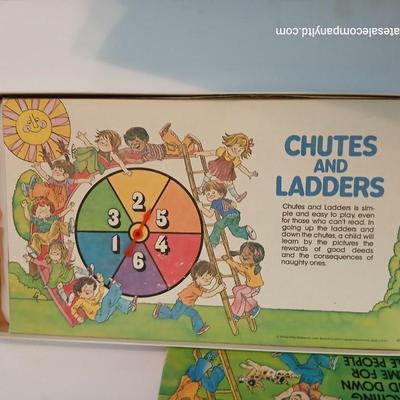 Classic Family Game Lot – Sorry!, Chutes and Ladders, UNO
