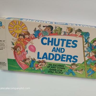Classic Family Game Lot – Sorry!, Chutes and Ladders, UNO