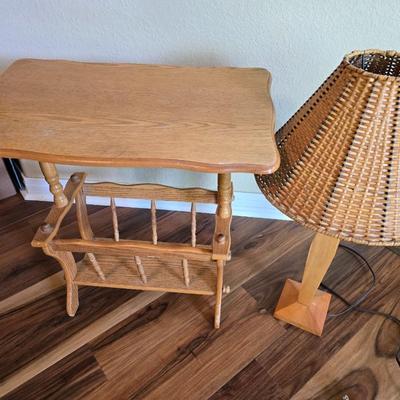 Wood Side Table with Magazine Rack & Woven Shade Table Lamp