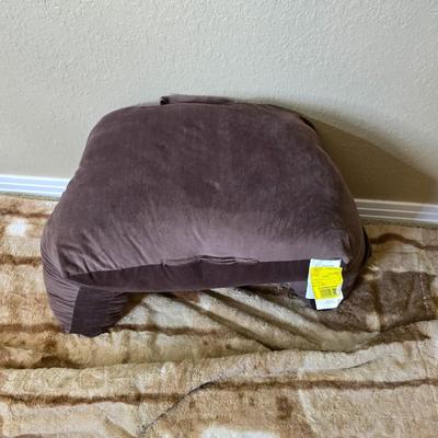 Cozy Backrest Pillow & Plush Throw Blanket Set