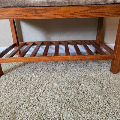 Mission-Style Upholstered Entry Bench with Slatted Shelf