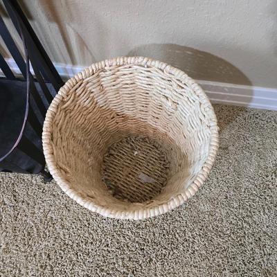 Black Metal 3-Tier Basket Rack with Woven Wastebasket