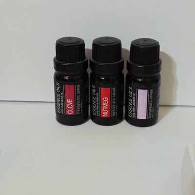 Essential Oils & Aromatherapy Lot