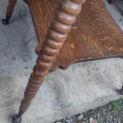 Vintage Oak Turned Leg Accent Table