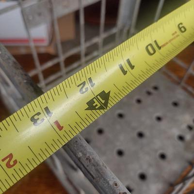 Vintage Mayfield Dairy Metal Milk Bottle Crate