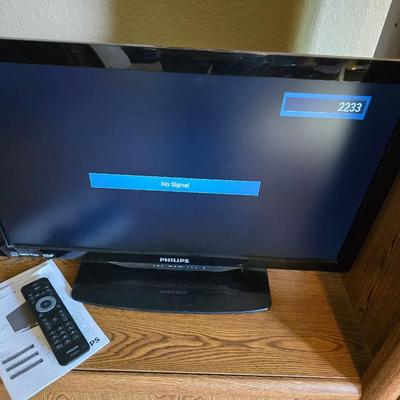 Oak Finish Entertainment Center with Glass Cabinet & Nice flat screen Philips TV