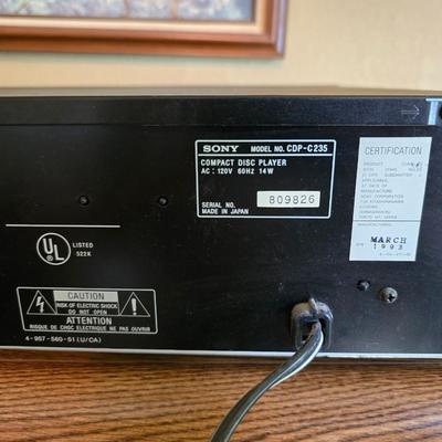 Sony 5-Disc CD Player – Model CDP-C235