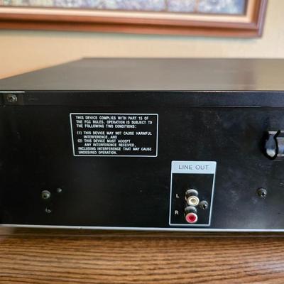 Sony 5-Disc CD Player – Model CDP-C235