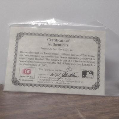 Gartlan Tom Seaver Small No. 175 Baseball Figurine with Box and COA