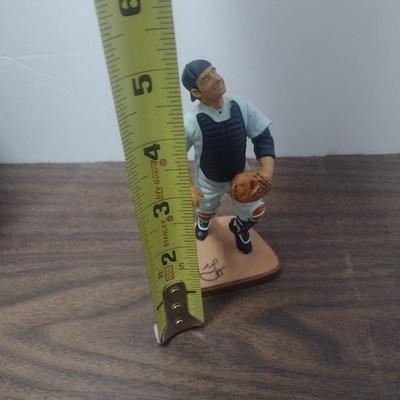 Gartlan Yogi Berra Small No. 1108 Baseball Figurine with Box and COA